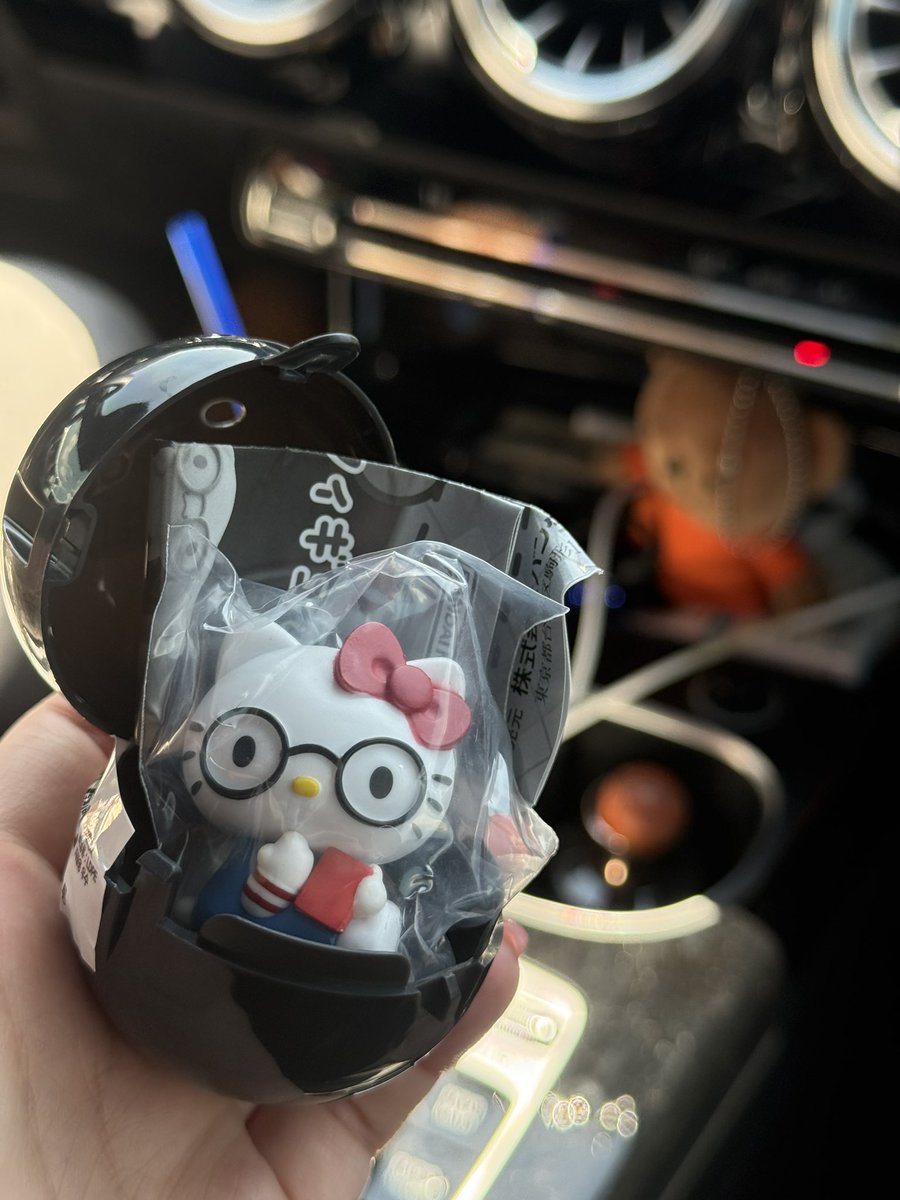 arecofme's tweet photo. 요즘 행복한 사람 누구게? https://t.co/PZGeWrsMQL