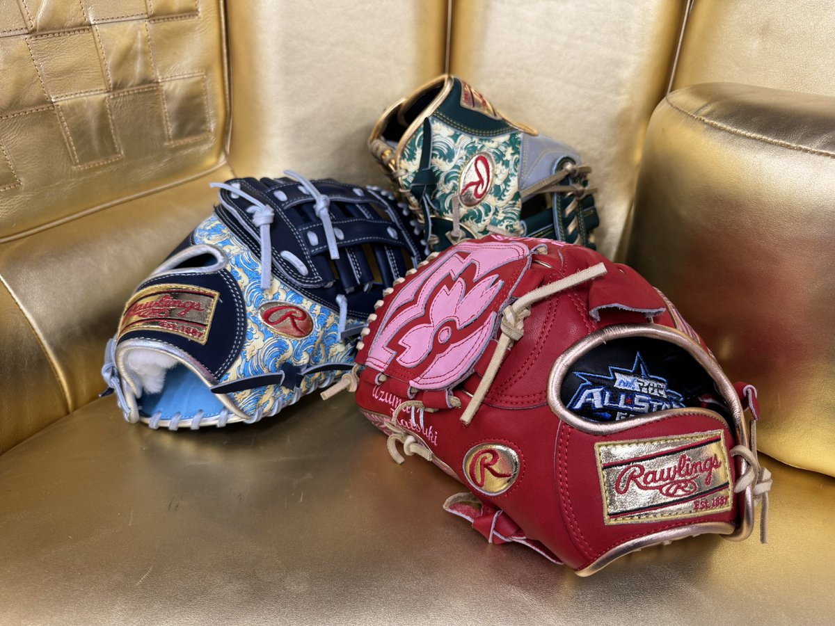 Rawlings_japan's tweet photo. MLBでゴールドグラブアワードを受賞した選手のみが使用できるゴールドラベル。
日本でも同様に、ゴールデングラブを受賞した選手のみが使用できます。
#マイナビオールスターゲーム2026 にもゴールドラベルのグラブにてプレーする選手に是非ご注目下さい✨
 
#ローリングス
#Rawlings
#グラブ https://t.co/o4EZSOfw6R