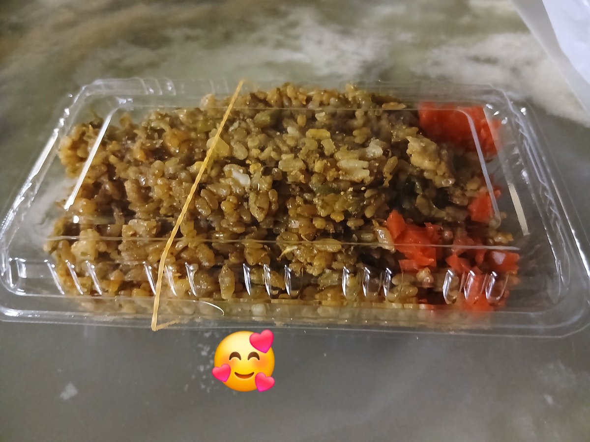 ryogako357's tweet photo. お昼ご飯ˡᵘⁿᶜʰ𓌉◯𓇋
ソースチャーハン🤩
めっちゃ美味しかった(,,•﹏•,,)✨
昼からもこれで頑張れる🥳

じろーさん ご馳走様でした🥰🥰🥰 https://t.co/eOhTyOKZ9a