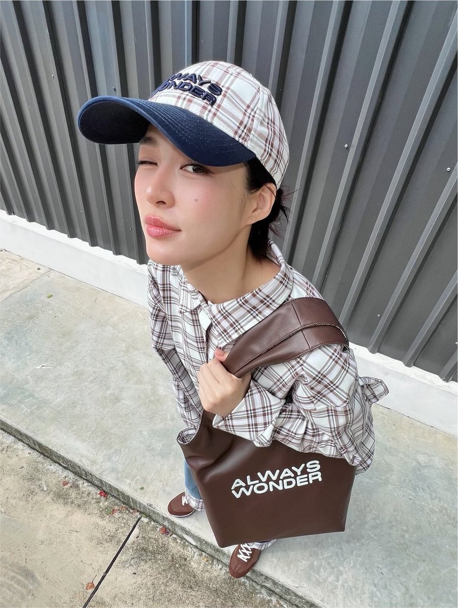 mntts1127's tweet photo. ไปแอบรู้มาว่าช่อง 3 จะทำ BL คิดว่าน่าจะคู่นี้นะกรณ์คอง https://t.co/MUmj7pXJ8d