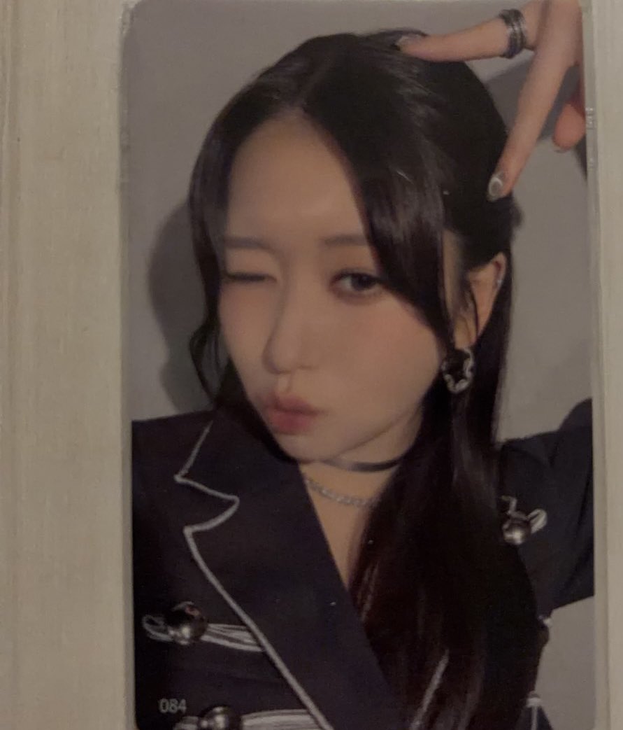 hane0_111's tweet photo. ME:I 交換

【譲】笠原桃奈7000円トレカ

【求】櫻井美羽7000円トレカ

有明1日目手渡し希望です。
お気軽にお声掛けください！

 #ME_l交換 https://t.co/fqtwrqEPOx