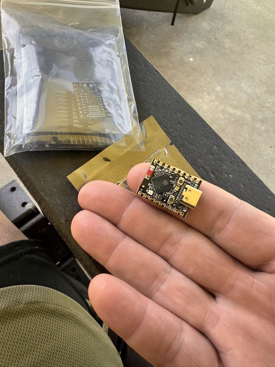 mackaymeadows's tweet photo. Just a little guy! Super mini esp32s3 https://t.co/xvvMht0XHx