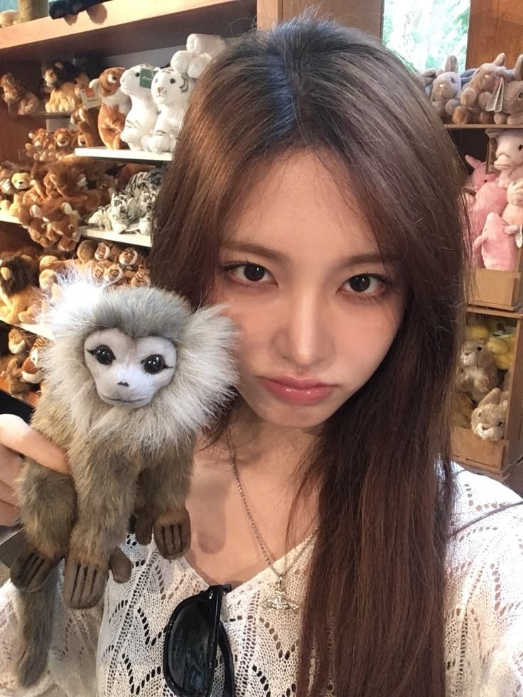 crewjiwon's tweet photo. Ada yang mau cpdp ini sama aku..? Coba baris dulu ya 😳🥺✌🏻 https://t.co/rIUv7PToVt