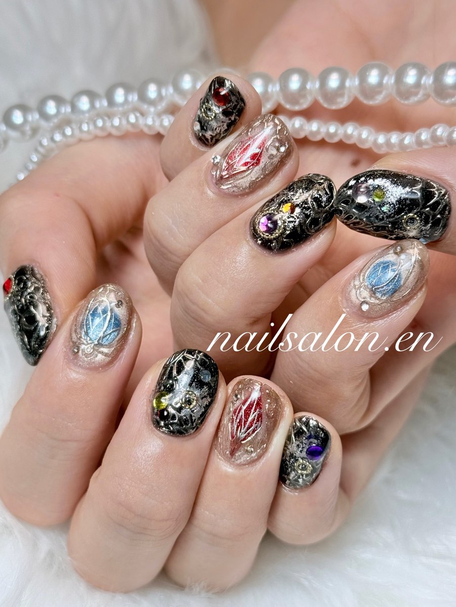 nailsalon_en's tweet photo. 宝屋千紘さんモチーフネイル💎⚙️🗝

💙･:* .🫧.: 💙 ･:* .🫧.: 💙･:* .🫧.: ･♡:

【1ヶ月の心のお守りになるようなネイルをご提供🫶🏻❤️‍🔥】

お客様もその先の方の縁を大切に。ネ...

詳細はこちら↓（ネイルブック）
https://t.co/dN78F0gAyH https://t.co/JHx3Asd8X5