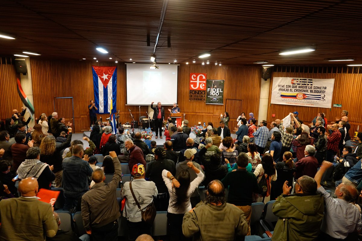 Cubanamera_ tweet picture