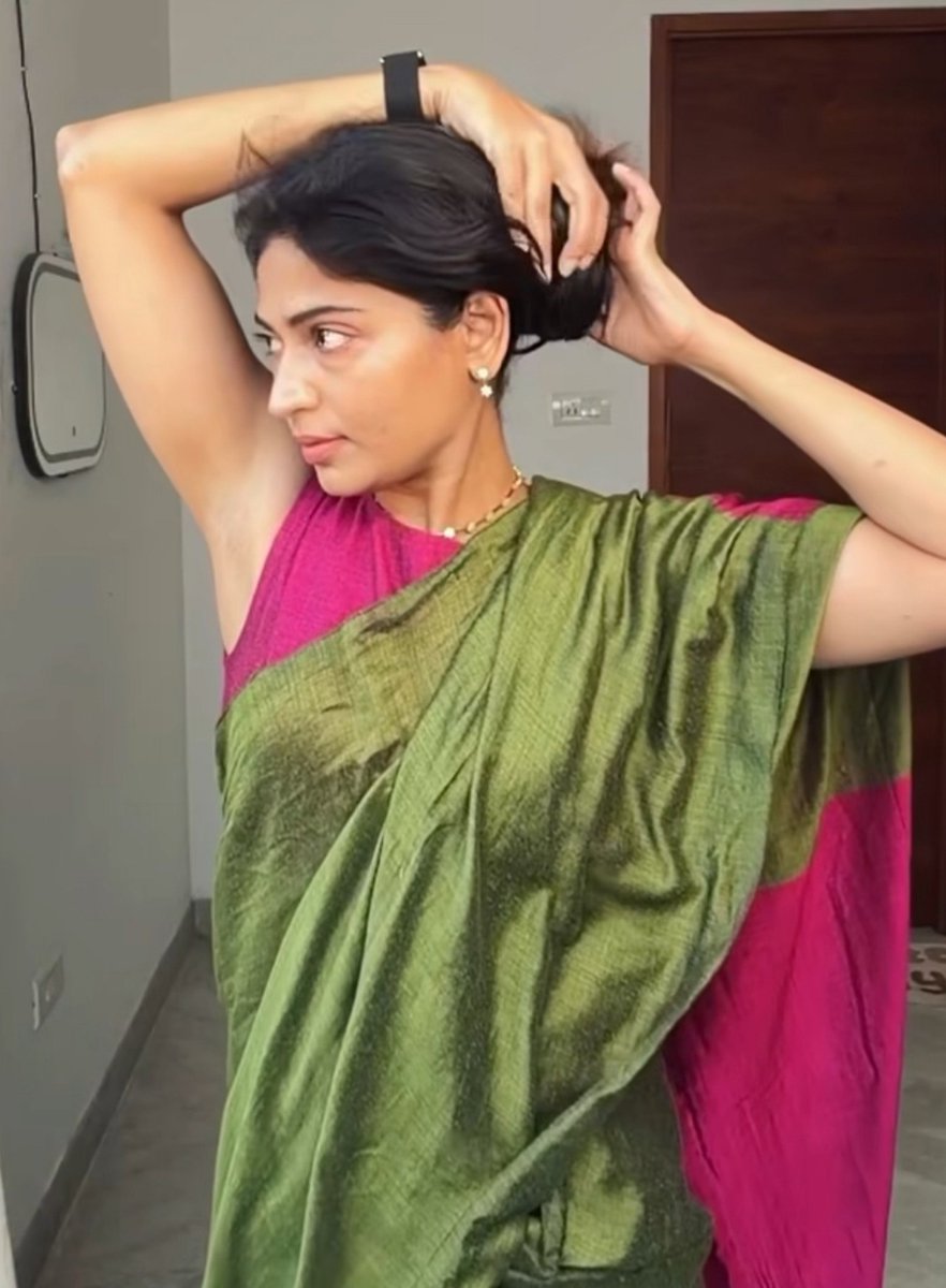 Actress_G0AT's tweet photo. Vijaya Lakshmi 🤤🥵

43 years old mommy structure https://t.co/B2qqbXpzaD