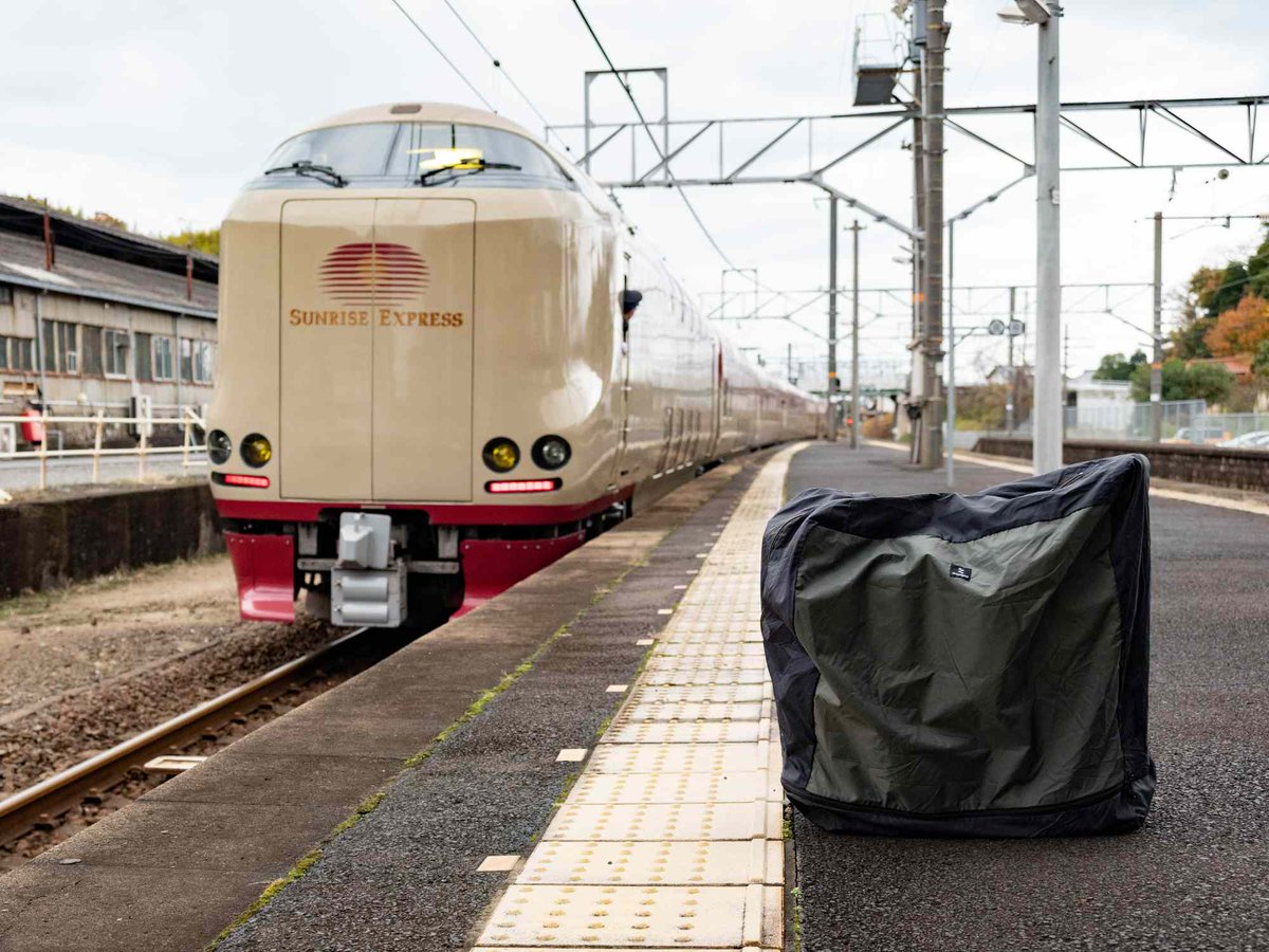 lb_daikanyama's tweet photo. 9月1日(火)より、rin projectの一部商品が価格改定となります。
BROMPTON・Tyrell向けの輪行バッグやキャリーハンドルなど人気商品も対象です。価格が大きく変わる商品もございますので、ご検討中の方はお早めに。
対象商品・価格一覧はブログより
https://t.co/PnqdJiwxew
#rinproject https://t.co/BHuChsa78K