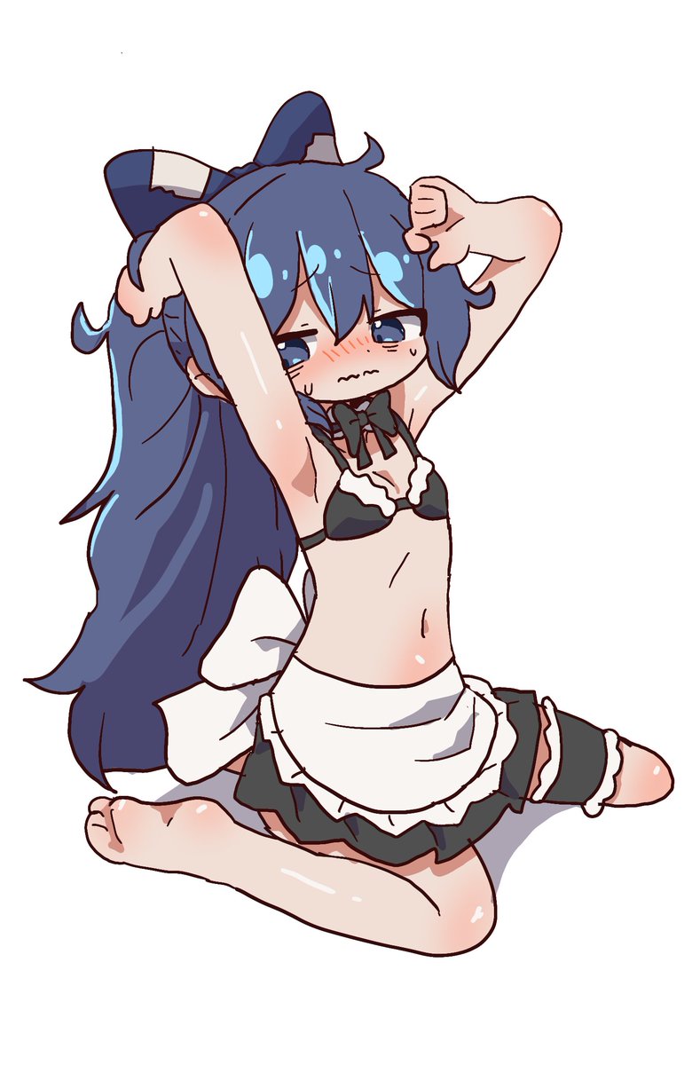 jingeo138301's tweet photo. poor maid https://t.co/qegcBUzE48