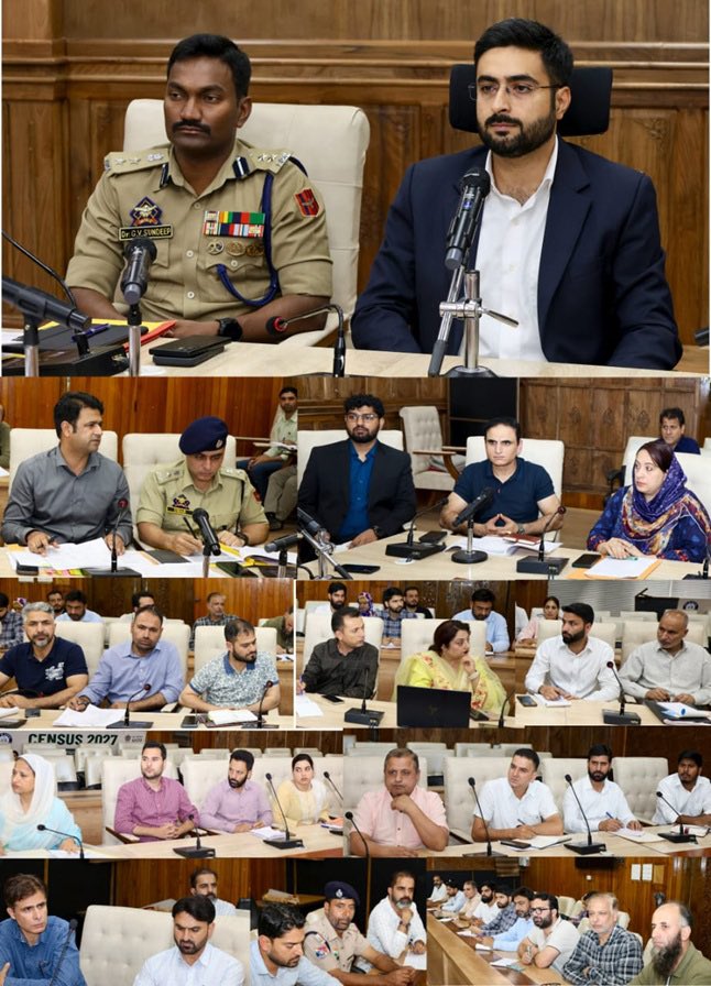 CrossTownNews's tweet photo. 238 drug peddlers arrested, illegal properties worth Rs 103 crore attached, 101 DLs, 59 RCs &amp; 70 chemist licences suspended in Srinagar

@akshaylabroo @DrGVSundeep_IPS 

https://t.co/yZY0tDtaVD https://t.co/NiI1jY9pAr