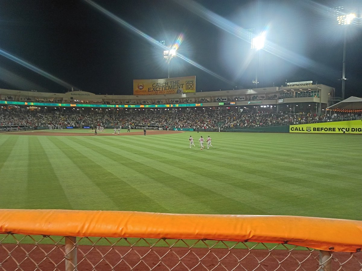 SwaggyBossBaby's tweet photo. yeefuckinhaw!!! #DirtyWater #SutterPark https://t.co/nQ3orjos4P