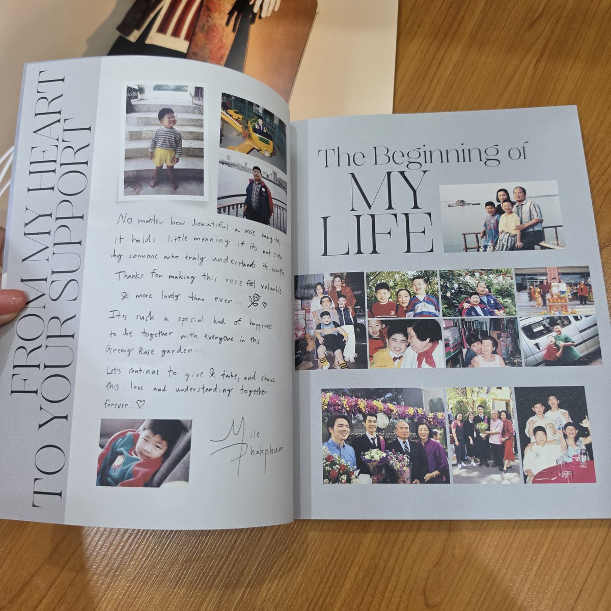 bowpuff_beaubo's tweet photo. Hello Handsome 💚

หนังสือ MY LIFE : MILE PHAKPHUM PHOTOBOO มาส่งแล้วนะคะ มายหล่อมาก มีเล่มเดียวจะไปพอไร จริงมั้ย 🫶🏻

#MyLifexMilePhakphum 
#MilePhakphum https://t.co/j2idNwL9IG