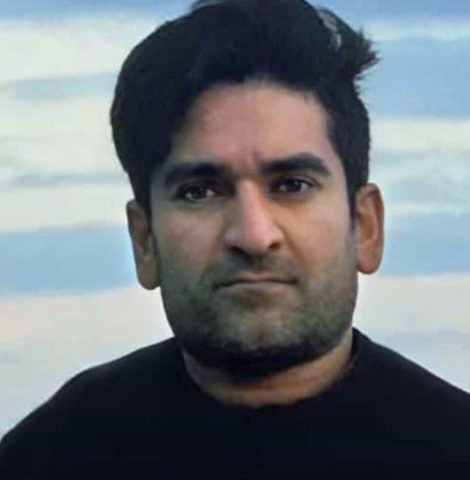 HichkasOfficial's tweet photo. One in tens of thousands.

Iranian patriot #YaghoubKarimpour, murdered by the Islamic Republic terrorists.

And the world ignored the largest massacre in recent history.

#IranMassacre‌
#JavidShah https://t.co/ZZdoCZZlUH