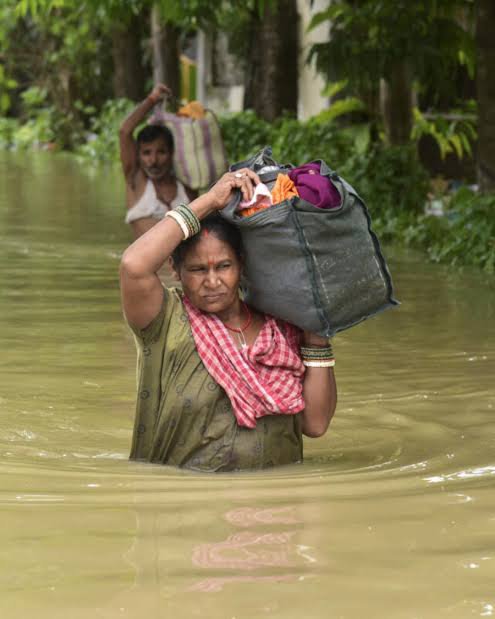 TheSuranaverse's tweet photo. All you do is spend millions in meet & greet instead of directly providing help to the affected areas.
You promised to make Assam flood-free in 5 yrs but all we see is just your fake promises! #FakePromises #FakeFaces https://t.co/JBSjFPhErs