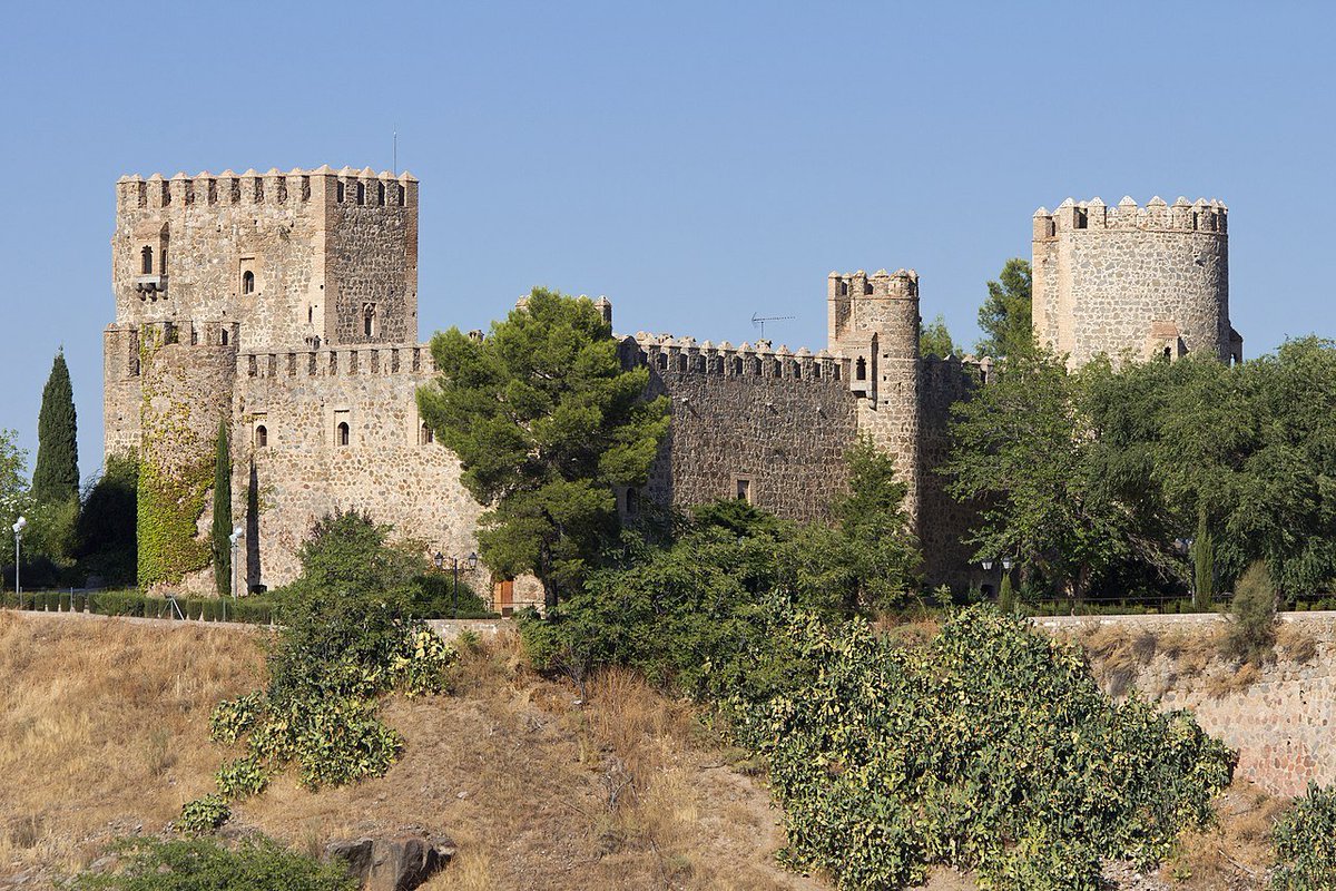 RMedievo's tweet photo. Hagamos un hilo de castillos o fortalezas medievales. Empiezo: Castillo de San Servando, Toledo. https://t.co/tdB2Gfxtb4