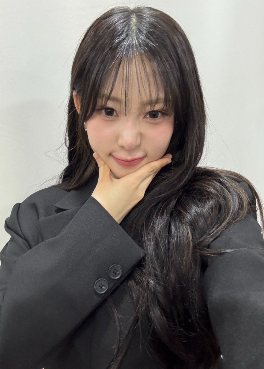 vvv8wv's tweet photo. 진경은 이분 그만 크게 법적으로 막읍시다 https://t.co/C5uAVipUWB