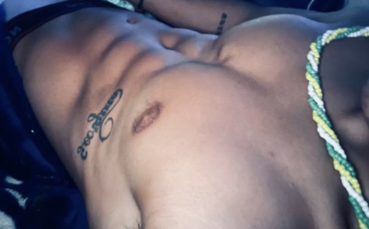 OUwimb's tweet photo. para que laves tus panties 🔥 https://t.co/ccLRuYubns