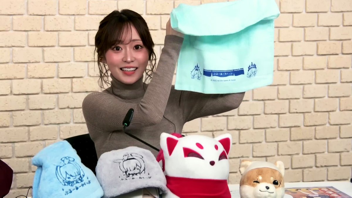 bplhcn's tweet photo. 声優の石飛恵里花 脇汗 https://t.co/7WAJq6wkpG