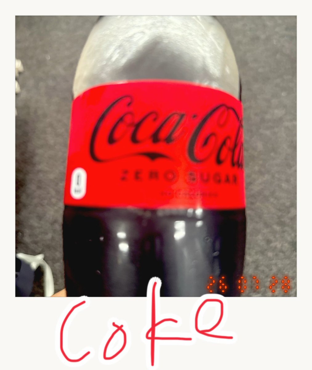 hideaki_314's tweet photo. ⭐️⭐️⭐️⭐️⭐️⭐️⭐️⭐️
ポラロイドの現像体験
polacamera
⭐️⭐️⭐️⭐️⭐️⭐️⭐️⭐️
思い出の写真をポラロイド風に
撮ってみよう!
無料です!
👇👇👇
https://t.co/viu3FreiGG
https://t.co/lOndjBp6Mf #個人開発 #iOS開発 #iPhoneアプリ #BuildInPublic #BeatShuffle #polaCam #麻雀EYE #instaFolder #superMosaic #loveTypeViewer