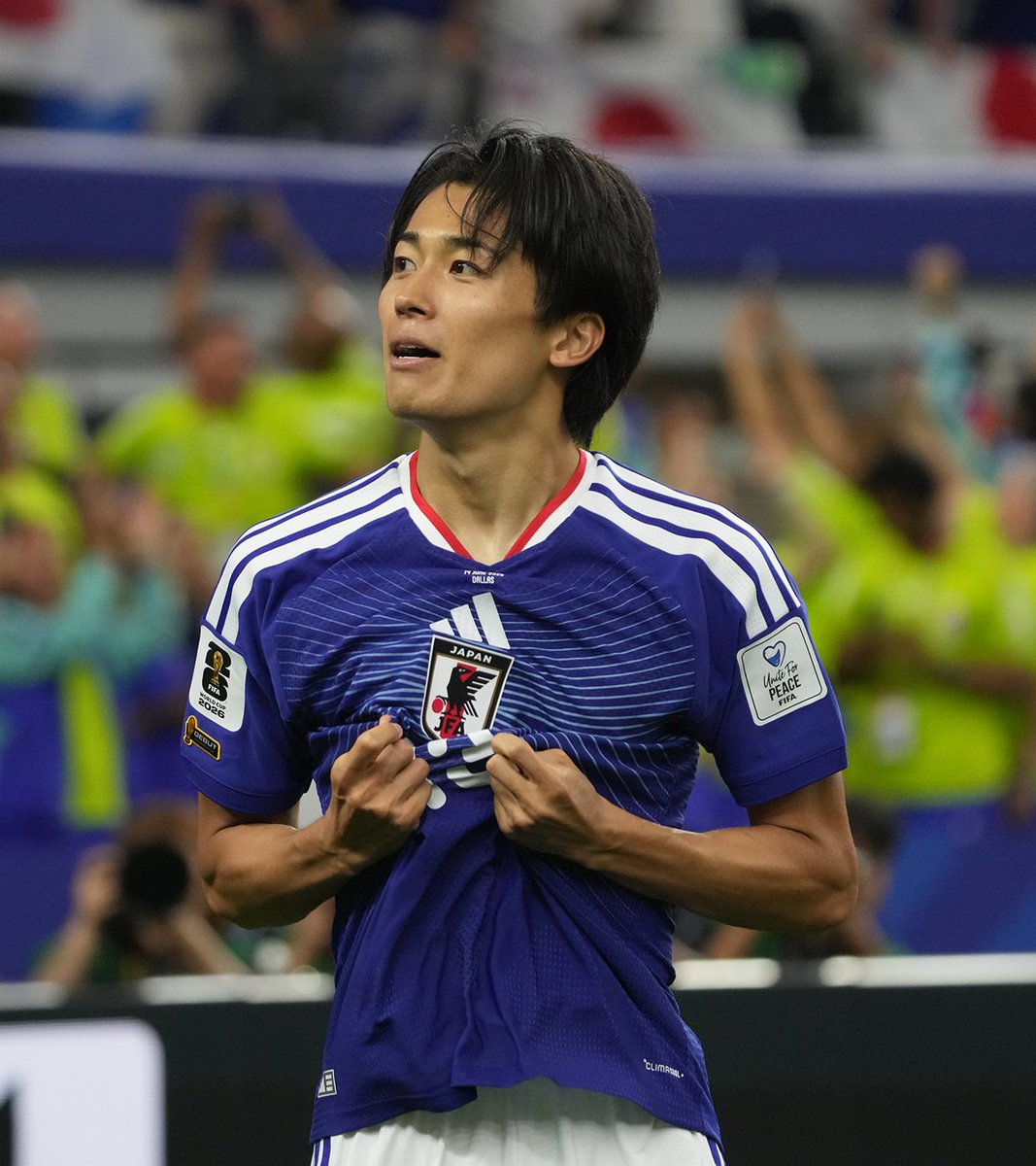 FIFAWorldCup_JP's tweet photo. 2017年➡️2026年

日本を背負うアタッカーに😎💪

#HBD | #FIFAWorldCup https://t.co/6oqZdkNFAY
