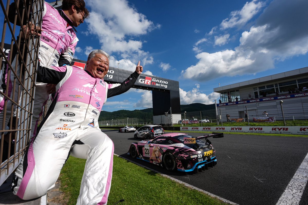 TK_KATAOKA's tweet photo. 先日のS耐AP大会はサバイバルレースの中でしっかりトラブルなく走り切れたことが最大の勝因となりました！シリーズポイントもしっかり稼げたので残りのレースも最終戦までしっかり走り切りたい！ https://t.co/taGL6cdqi9