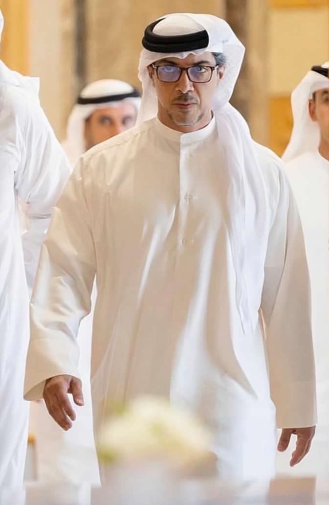 u5ae444's tweet photo. منصور العز 🫡🇦🇪 https://t.co/YhNgufE4Y2
