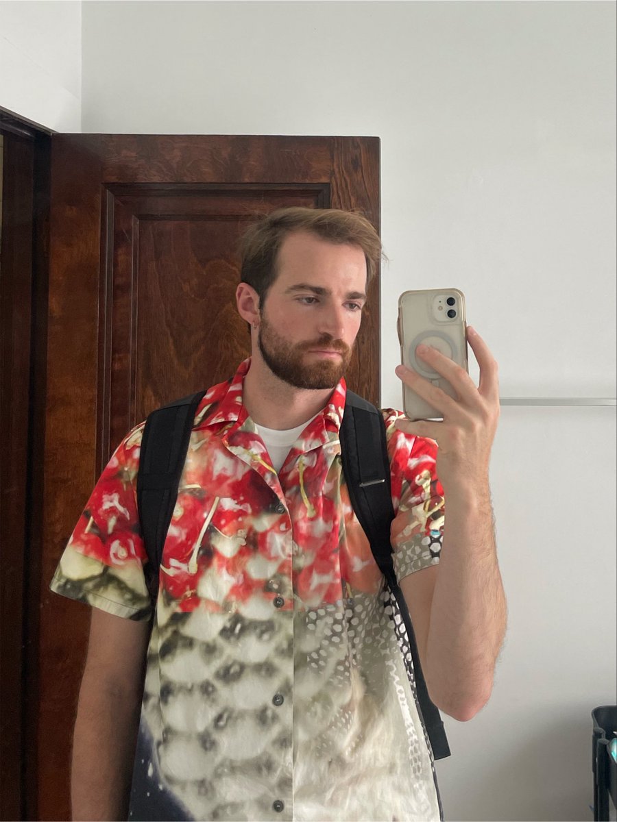 mrice97's tweet photo. New Margiela SS2020 feels perfect for the apocalyptic fires https://t.co/Bp2XRJObBJ