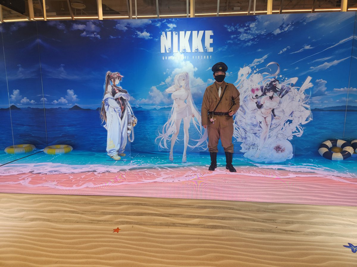 cmsk0066's tweet photo. 니케 팝업 끝 홍대갔다 다시옴 4시30분 입장 이라 https://t.co/9denzZHSIP