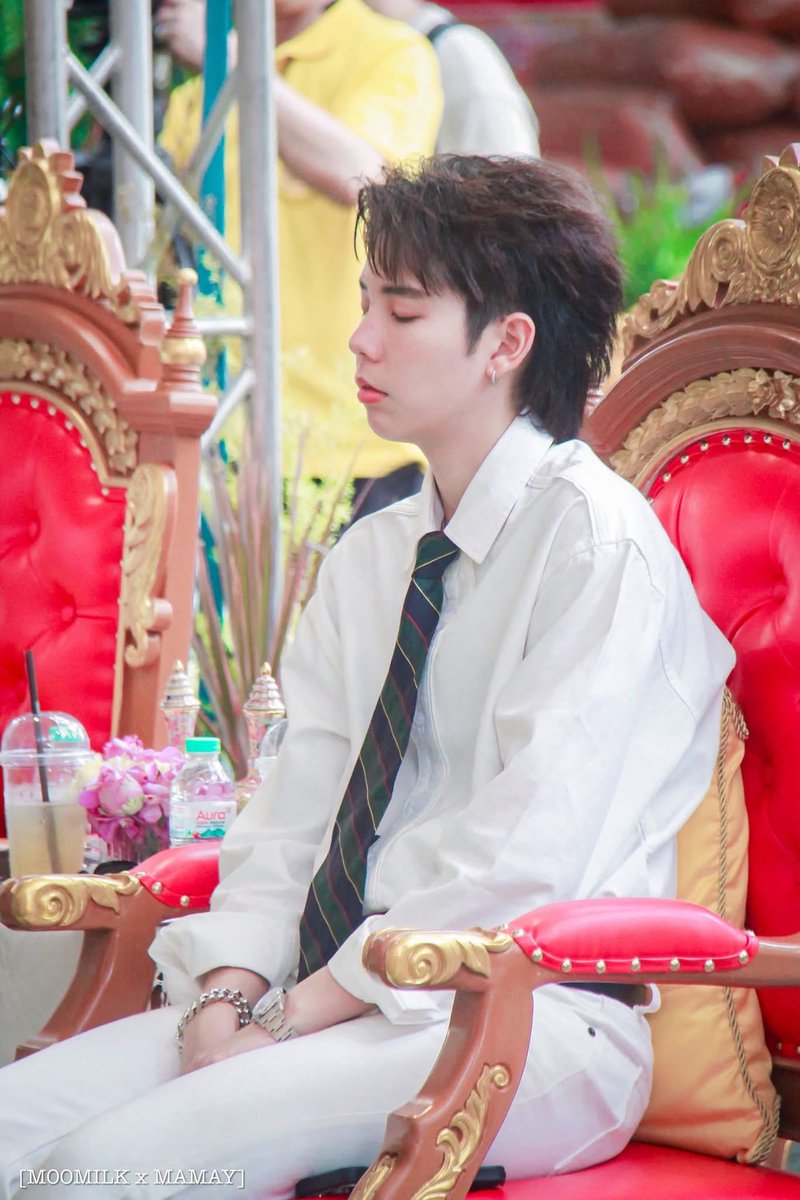 Bum131313's tweet photo. พี่ดารานั่งสมาธิ🤍
#ป๊ายปายโอริโอ้ 
#PaiPaiorio 
#cnp_orio 
📸Moo Milk https://t.co/w810Y2JlDR