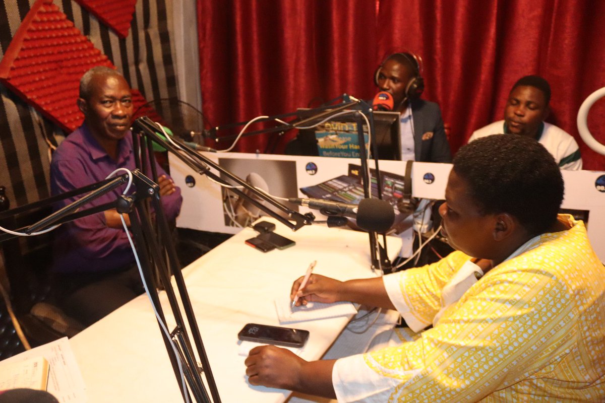 DepSecretaryGen's tweet photo. After addressing NRM barazas on Monday, I and MP James Kakooza spoke to the people of Lyantonde through Voice of Lyantonde FM, where we encouraged residents to turn out in large numbers to participate in today's elections and to uphold peace. https://t.co/jqyheKM0lO