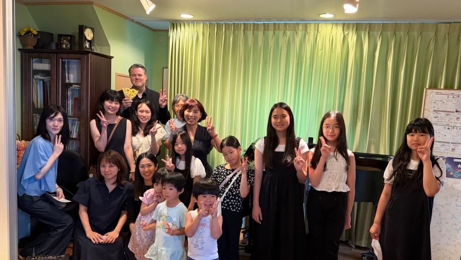 depart1's tweet photo. 第8回ヘンリ・シーグフリードソン先生の公開レッスンとコンサート及び懇親会 https://t.co/LwFk0SZ0pj