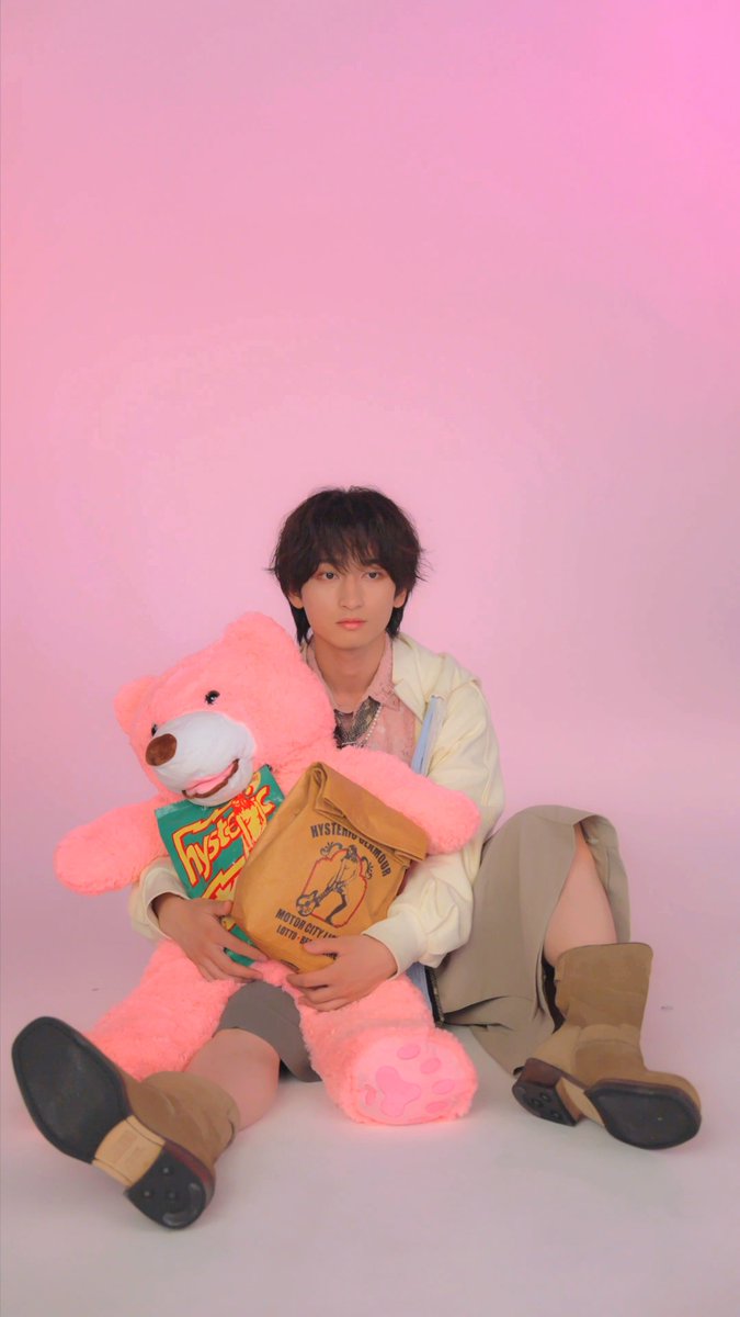 久生 tweet media