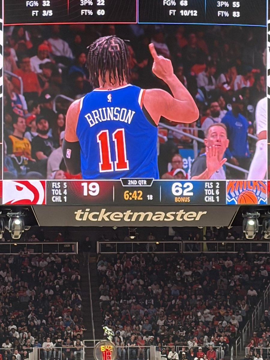 BeenHim16's tweet photo. I still can’t believe I watched this domination in person😭😭😭😭 https://t.co/Ui78zYj51o