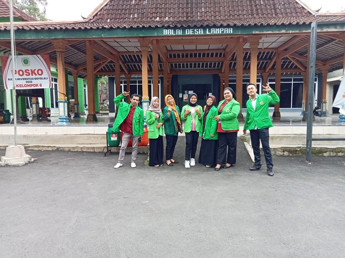 riyancaspier's tweet photo. Kenangan KKN S1 https://t.co/m6HFdDZ6U9