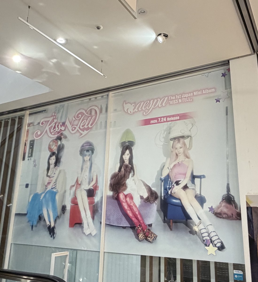 aespa】 Japan 1st Mini album 'KISS N TELLL' 大好評発売中です