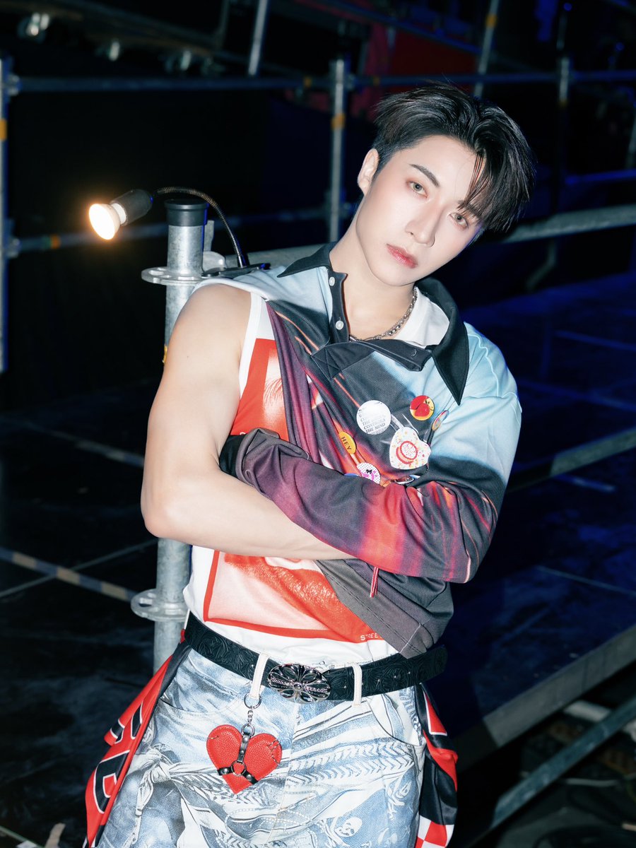 perses_official's tweet photo. #JUNG_PERSES at #MonsterMusicFestival2026 😈🔥
  #MONSTERแล้วไงไม่แพ้ใครอยู่ดี
#MonsterMusicFestival2026_D2
#PERSES_TH #GNEST https://t.co/TXKj6MFLCc