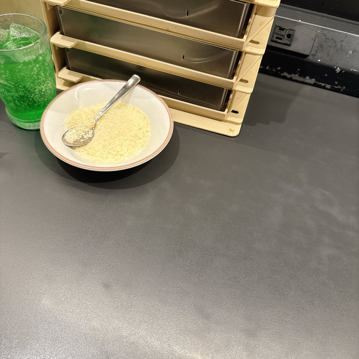 bellows_maple's tweet photo. コカボム美味しくてさいこー！
ごちそうさまでした😋

本日も19時からいます
おまちしてます〜

パスタより先にチーズだけ届いたのなんか面白かったから撮ったやつ https://t.co/tfjJ9KTbPc