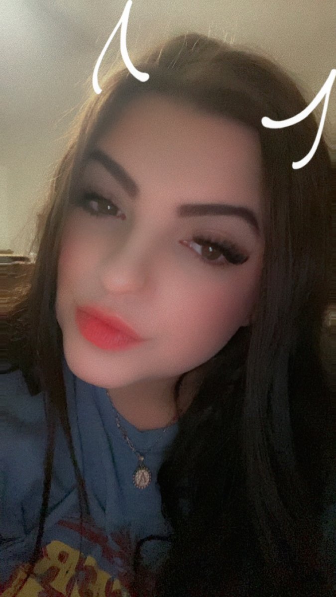 APearce27321590's tweet photo. yall add me on Snapchat ! lets have some fun !

 @molly20253114 https://t.co/DR4pRsCYsX