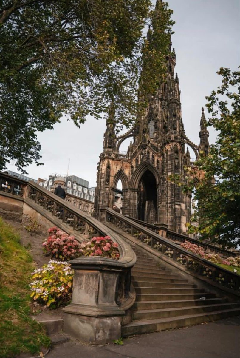 flower6260's tweet photo. Edinburgh, Scotland https://t.co/HVy8KVfrZ5
