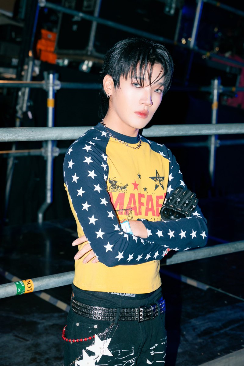 perses_official's tweet photo. #KRITTIN_PERSES at #MonsterMusicFestival2026 😈🔥
  #MONSTERแล้วไงไม่แพ้ใครอยู่ดี
#MonsterMusicFestival2026_D2
#PERSES_TH #GNEST https://t.co/4gAPHTR979
