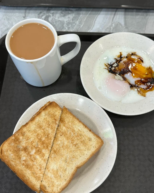 lim62316se's tweet photo. A simple yet satisfying breakfast: crispy toast, soft-boiled eggs with soy sauce, and a hot cup of coffee. It's not fancy, but this kind of ordinary morning makes me feel at peace.🥰 https://t.co/jng8t3kQvQ