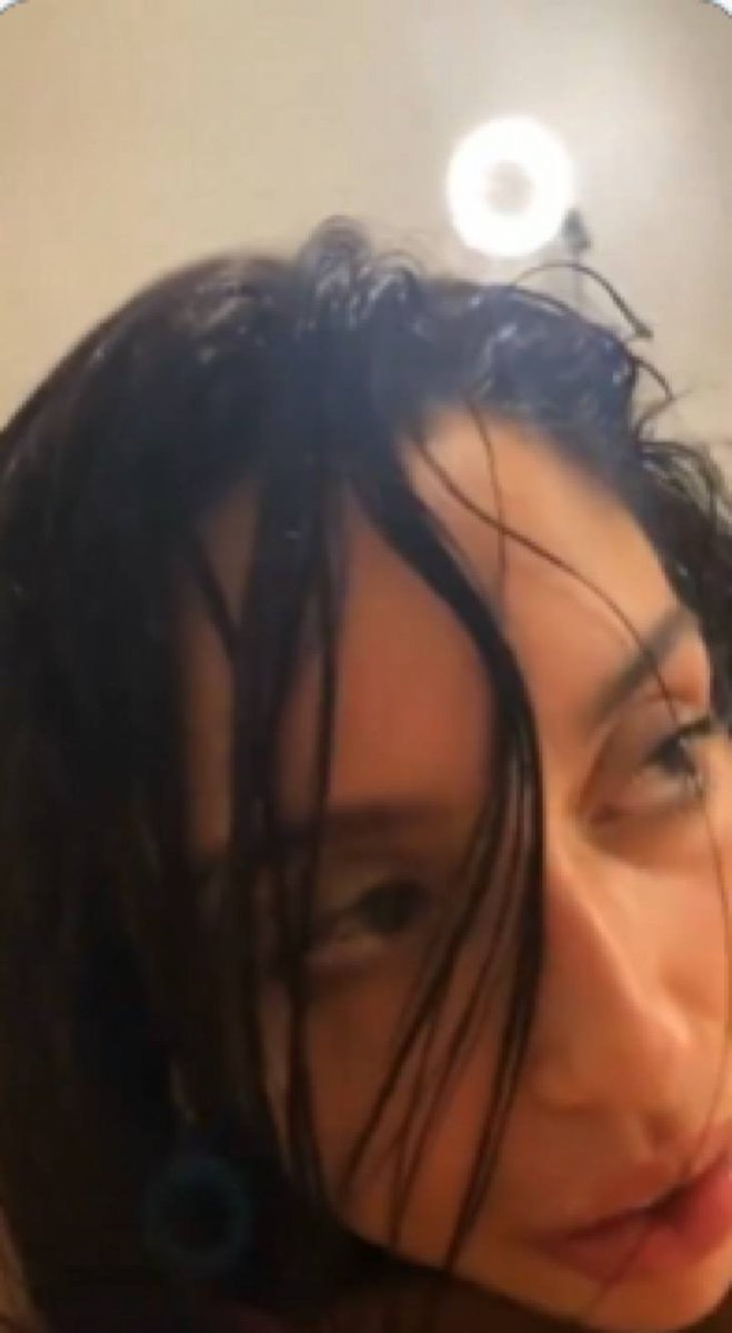 stracylx's tweet photo. She pretended not to care..😭

Full 🎥👇 https://t.co/h5AqkLNub6