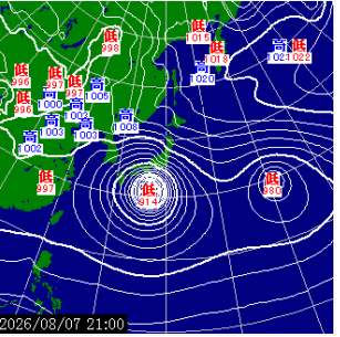 issy1080's tweet photo. ええと、なんか8月7日～8日頃に910ヘクトパスカル級の台風が日本列島直撃とかいうやばい予測が出てるんだけど・・ https://t.co/r22n3gMP6K