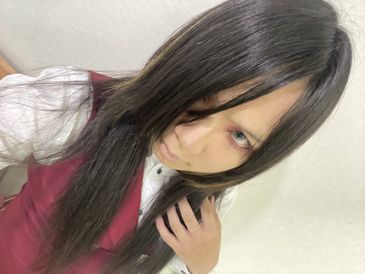 noah_dia8's tweet photo. とてもポケ廃＆カードゲーマーには見えない https://t.co/o4aQ5qrCTm
