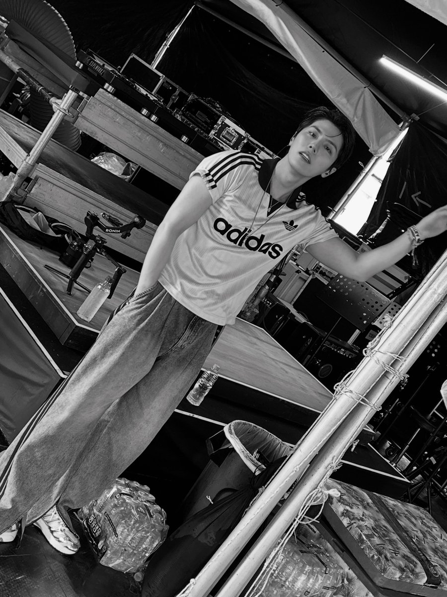 teagyeom's tweet photo. The Rose at One Universe Festival 2026 with Adidas KR. https://t.co/RzaGEu2pwj