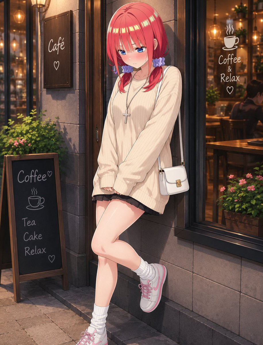 crizjavi2's tweet photo. Esta belleza te espera para tomar un cafe nocturno, no la hagas esperar!!! Linda Noche #NinoNakano #GotoubunNoHanayome https://t.co/j3kZtvsCuB