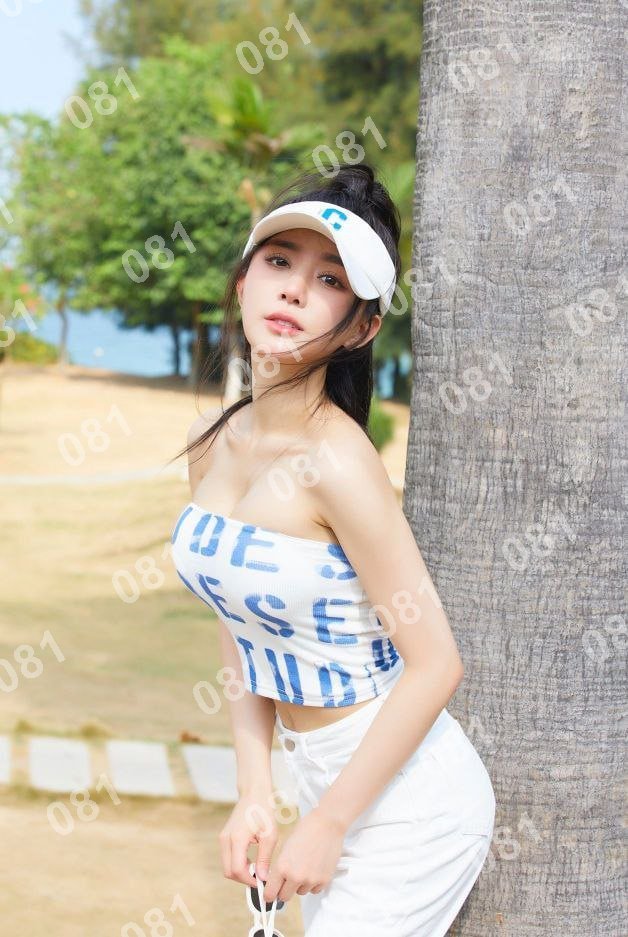 CEIPManuelaPena's tweet photo. 遇见你之前，我没想过结婚；遇见你之后，我只想和你结婚。

普洱市思茅区高家寨广场

琏係👉🏼❌：@RLA456123（失联看主页第一条帖子，转发或者截图页面可效率通过）

#普洱

#云南 https://t.co/wDSwEgovJm