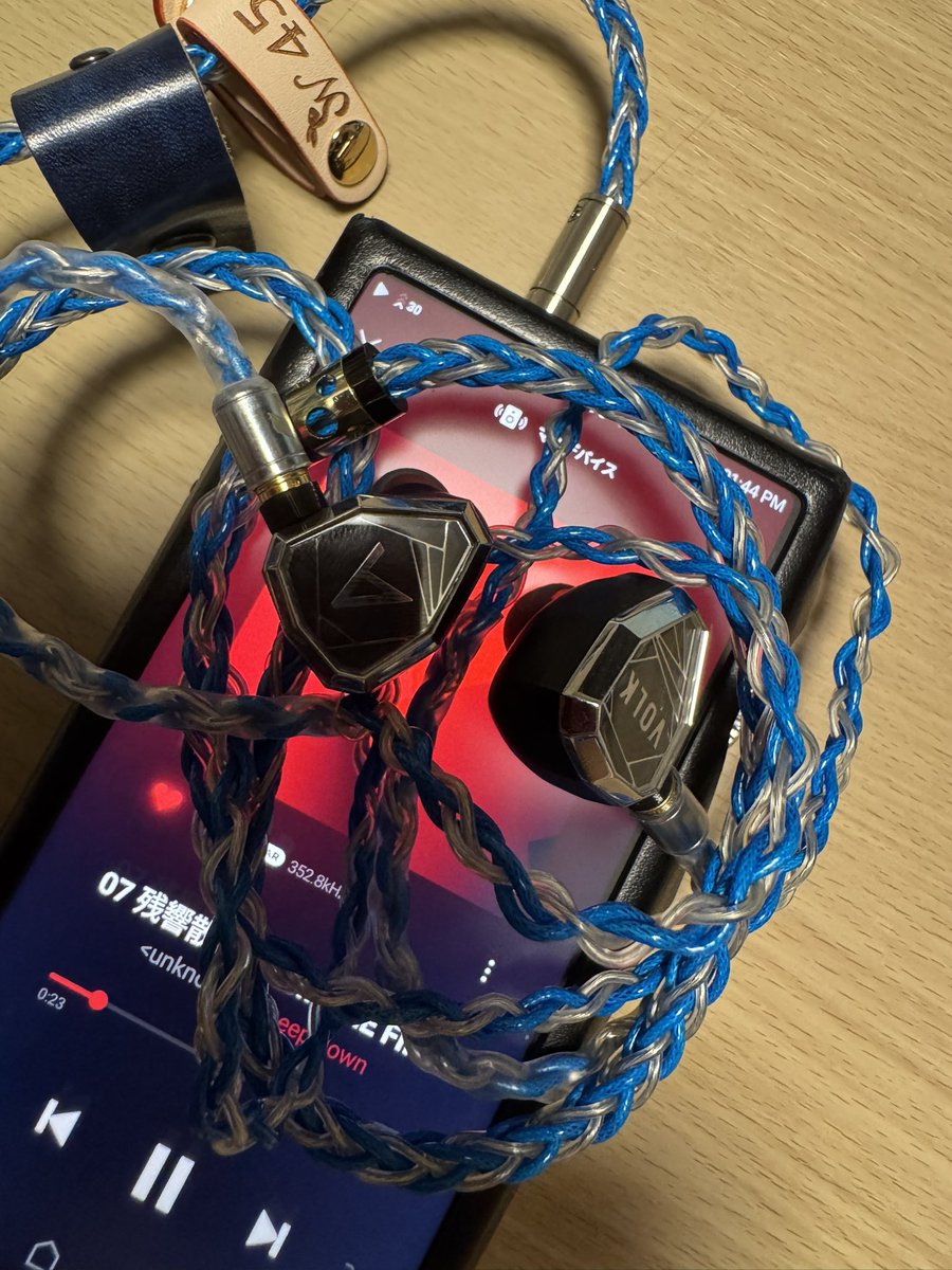 Nao_Heartsong's tweet photo. SP4000
1カ月ちょっとの里帰り🏠
本日出勤
docomo営業と話した後に少しオデ
Astell&amp;kern
SP4000
STELLA
SW45
#SympathieWorks 
15時からSoftBank
条件の良い方に回線をまとめる
iPhone2台iPad2台の入れ替え
自分のだけ18 Proを待とうかな🤔
高いとは思うけど仕事で使うアプリがAppleのみ😭 https://t.co/WXYm6OaHS1