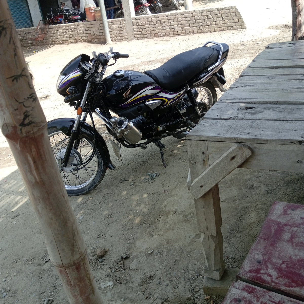 dewiratnatm's tweet photo. Bike 🚳 https://t.co/WLIcQKgLu8