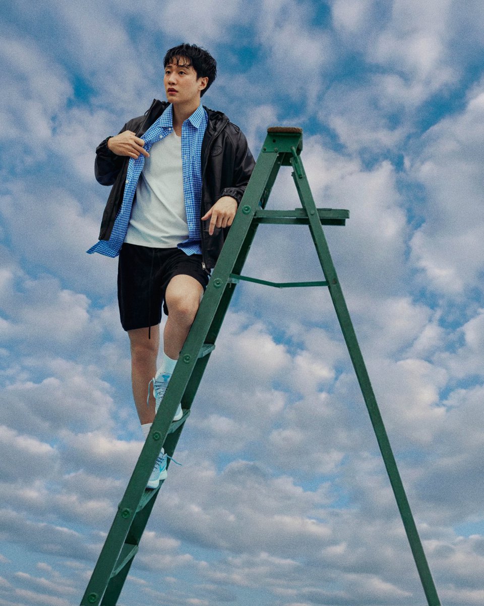 DazedKorea's tweet photo. 왕자의 시대는 끝났다

더 이상 누군가의 왕자가 아닌, 자신들의 이름으로 한국 농구의 새로운 왕이 된 형제의 이야기.

No longer princes in someone else’s shadow, the brothers have become the new kings of
Korean basketball in their own right.

editor LANG
text WON SEOKYEUN
fashion JUNG HYEJIN
photography KIM HEEJUNE
film INA, TOM at EARTHROUND
hair & makeup CHOI KYUNGMIN

Discover more in <DAZED> KOREA 2026 AUGUST Issue.