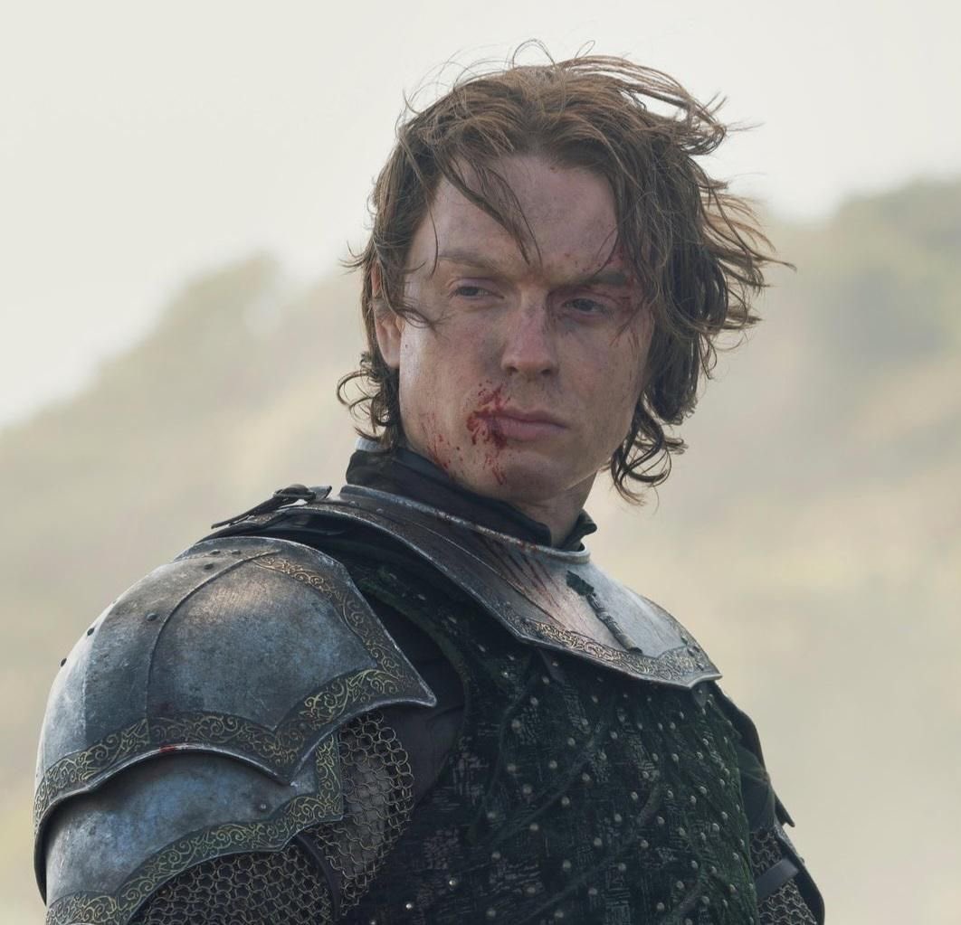 rhaenisance's tweet photo. a twink and a redhead https://t.co/34muJClJVE